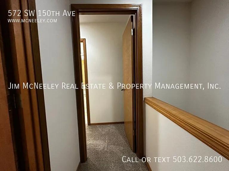 572 SW 150th Ave — Photo 25