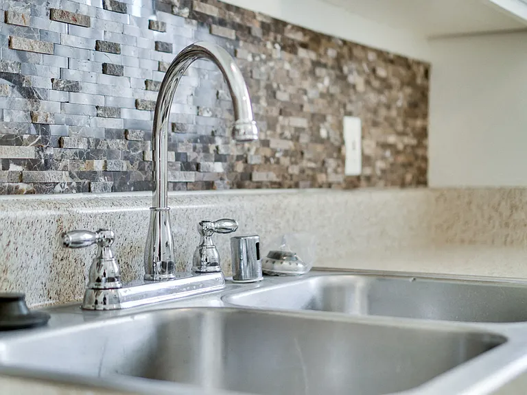Highlander Park Apartments — Photo 41