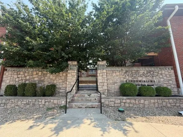 4203 Clark Ave APT 1, Kansas City, MO 64111