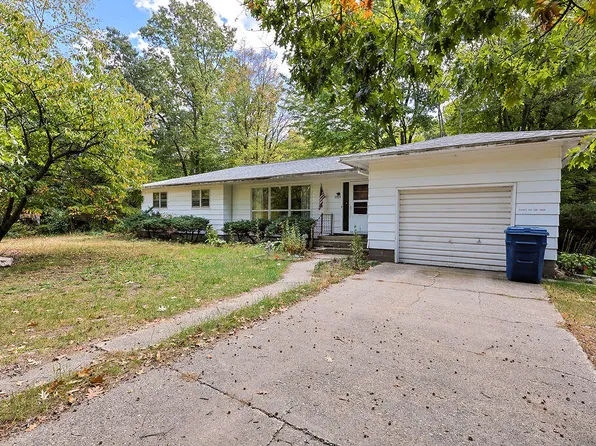 2763 Pontaluna Rd, Fruitport, MI 49415
