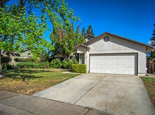 2262 Cilantro Dr, Redding, CA 96003