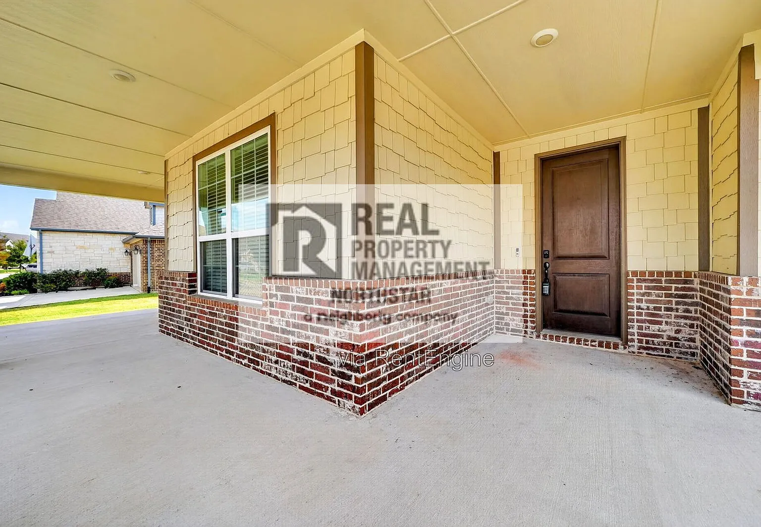 5 bed, 4.0 bath, 3664 sqft, $3,495 — Photo 4