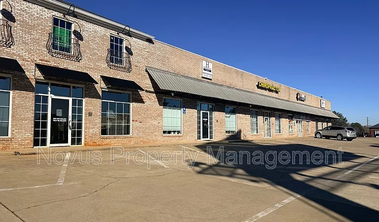 941 Moores Ferry Rd #C — Photo 5