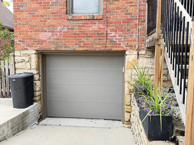 6719 Oak St — Photo 16