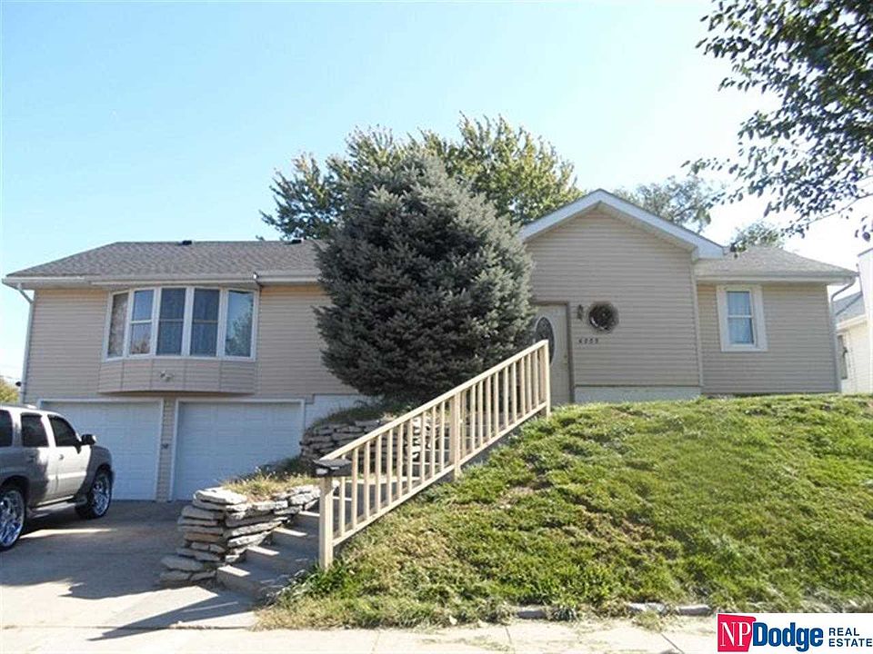1st image of 6005 S 36th Ave