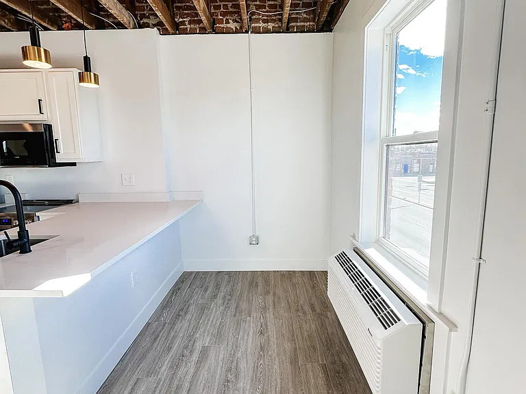 9517 E Colfax Ave #203 — Photo 12