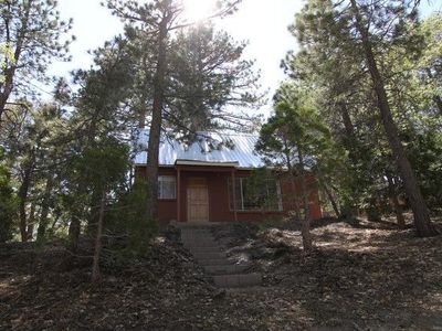 722 Esquimoux Dr, Green Valley Lake, CA, 92341