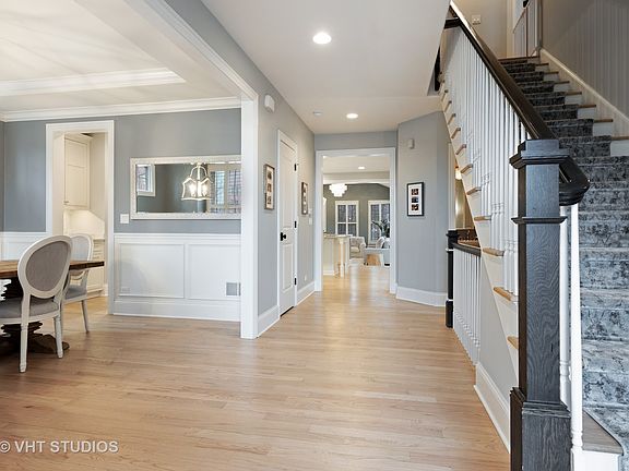 3rd image of 170 Woodland Ave