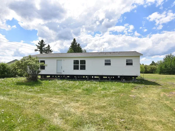 319 3rd Ave SW, Baudette, MN 56623