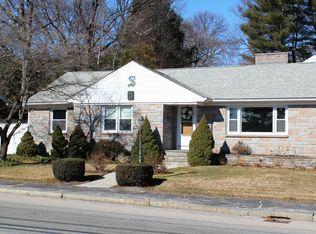 435 Budlong Rd, Cranston, RI 02920