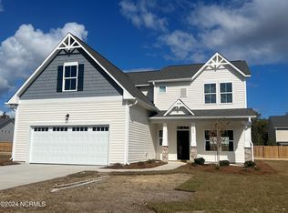 188 E Maritt St, Hampstead, NC 28443