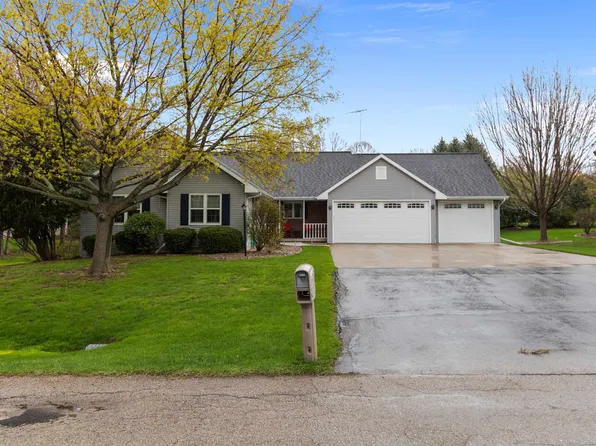 N288 Candlelite Way, Appleton, WI 54915