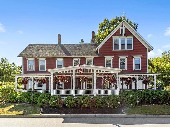 3rd image of 100 Lower Bay Road