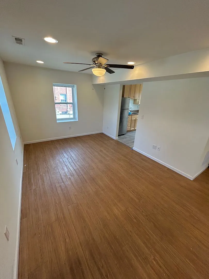 Spacious 4-bedroom, 2-bath Home Located near Virginia Tech & Downtown Blacksburg — Photo 4
