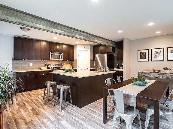 2nd image of 7407 Shadywood Dr