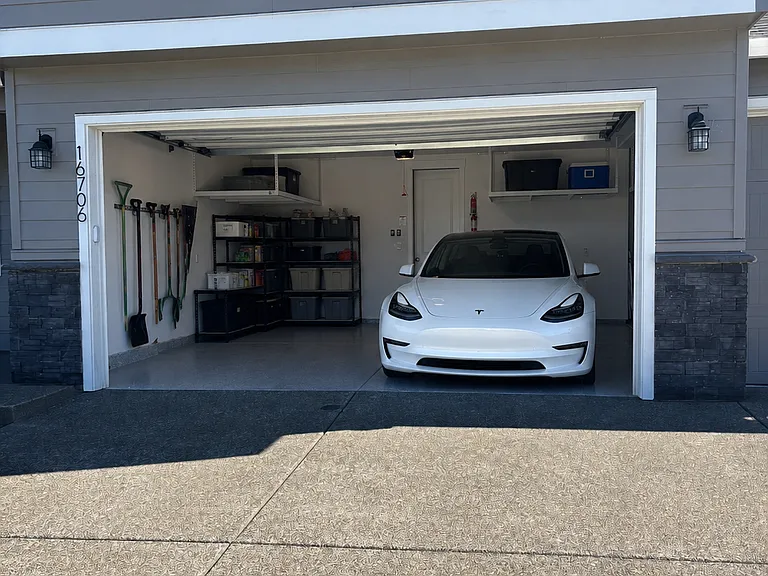 GARAGE - AI ENHANCED