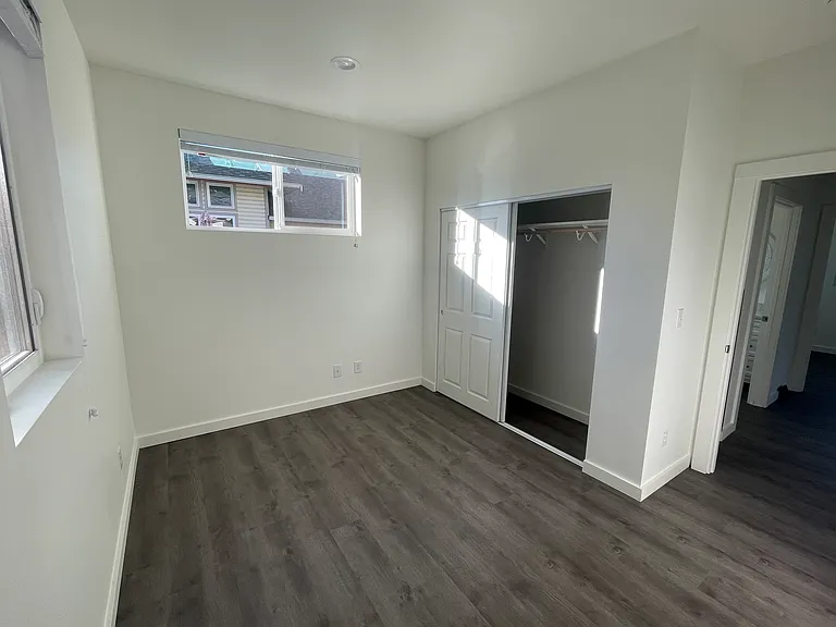 5938 Danials Loop SE — Photo 4