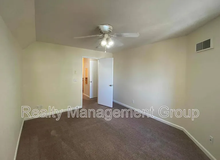 3520 Lebon Dr #5301 — Photo 10