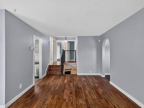 3rd image of 6235 13th Ave NW