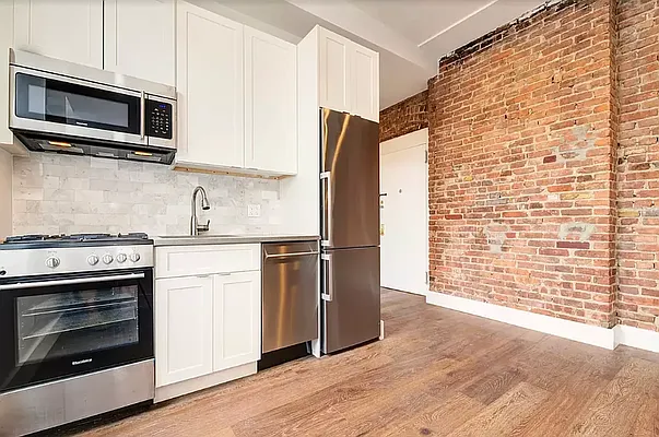 Rented by REAL New York | media 4