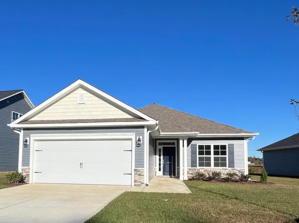 749 Greenwich Place, Richlands, NC 28574