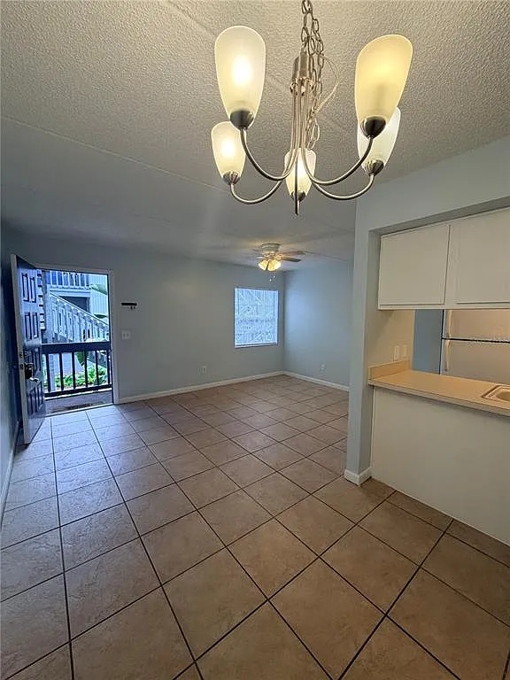 1 bed, 1.0 bath, 595 sqft, $1,150 — Photo 4