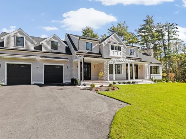 10 Hawthorn Hl, Duxbury, MA 02332
