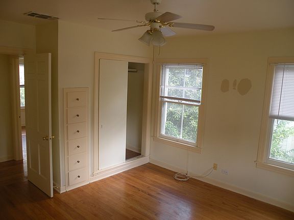 5th image of 241 W Norwood Ct