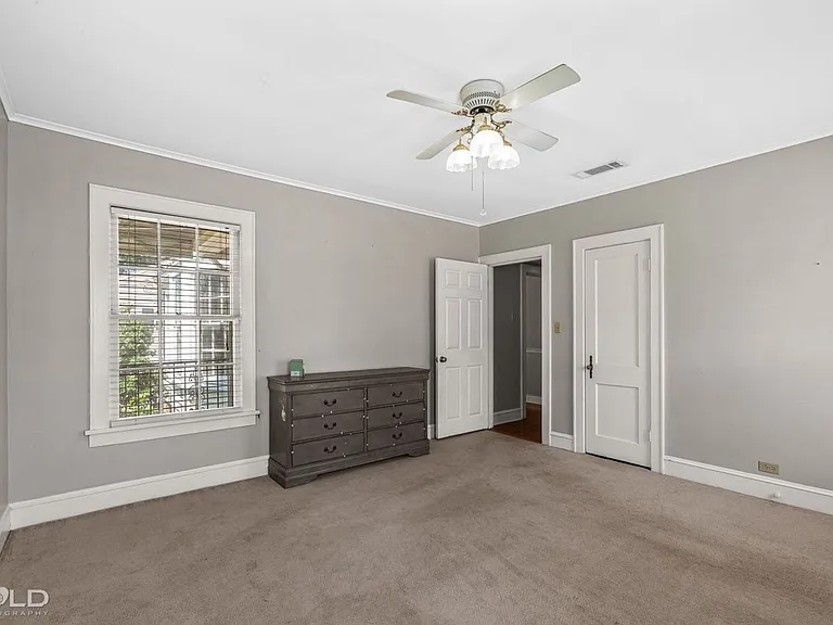 266 Carrollton Ave — Photo 36