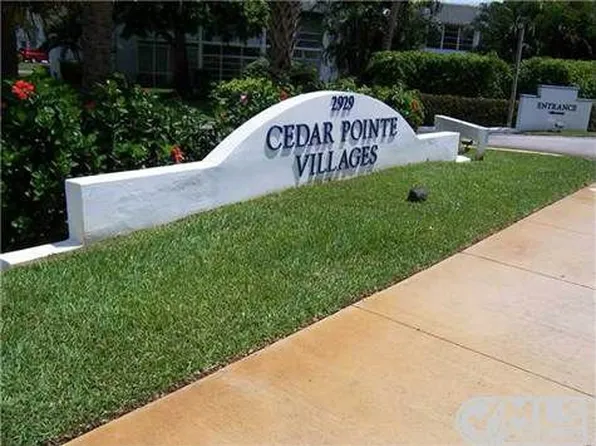 2929 SE Ocean Blvd APT J6, Stuart, FL 34996