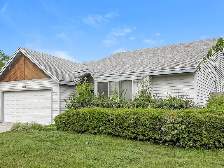 4767 Wassail Dr — Photo 4