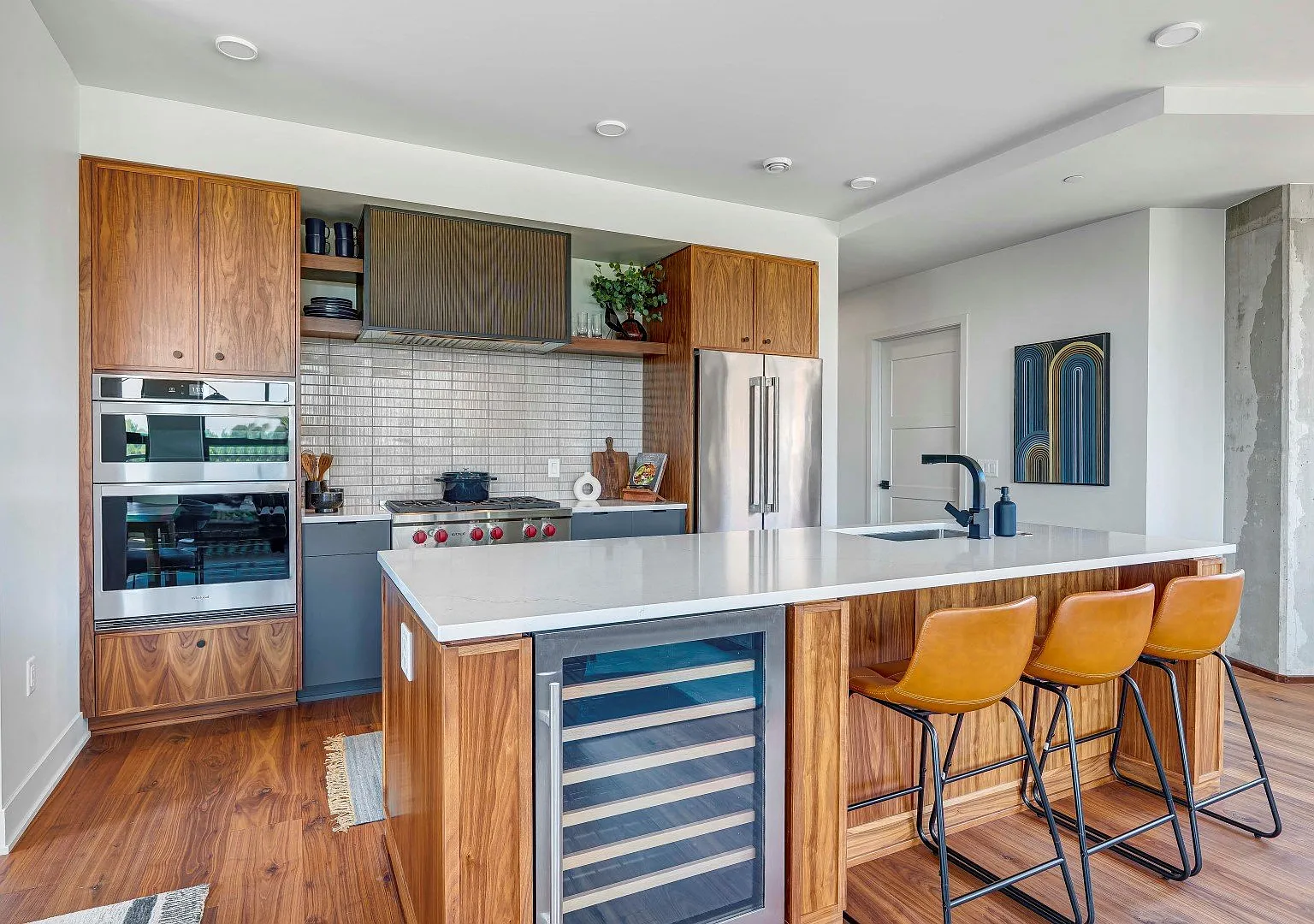 Waterbury House — Photo 4