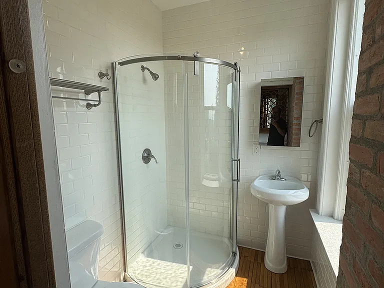 116 N 7th Ave E #1 — Photo 7
