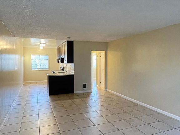 3rd image of 21619 Pioneer Blvd APT 5