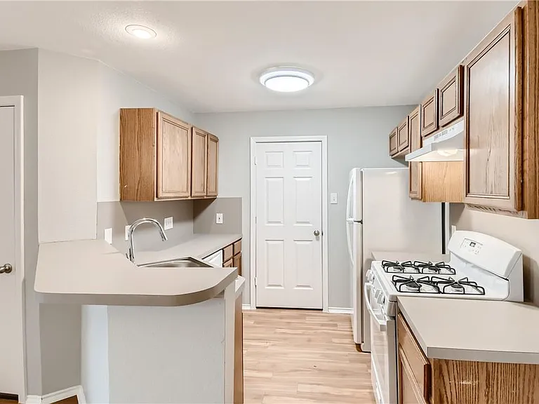 2511 Cypress Ln #A — Photo 5