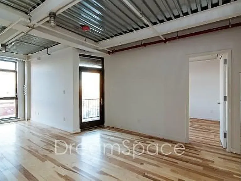 269 Withers St #3B — Photo 4