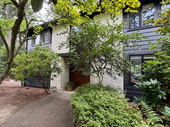 3210 NW McKinley Dr, Corvallis, OR 97330