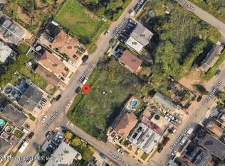 3 Mapleton Ave, Staten Island, NY 10306