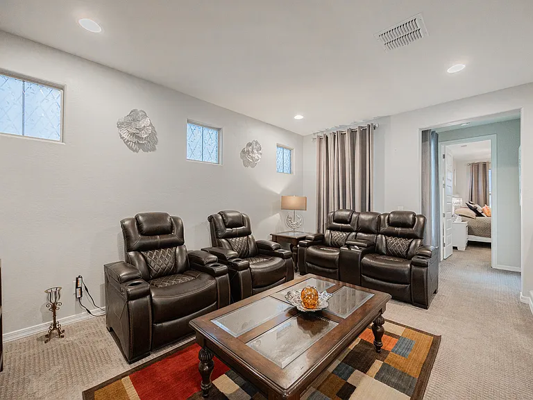 11777 S 51st Dr — Photo 19