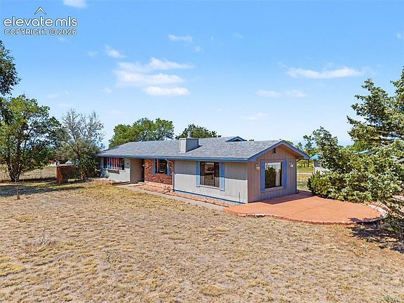 2nd image of 1335 Apple Ln