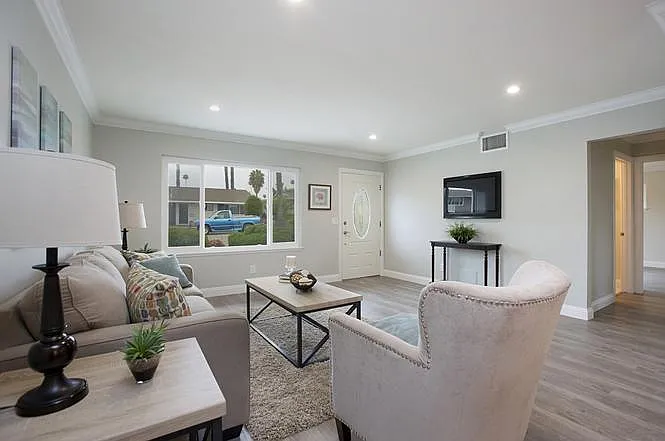 925 La Fiesta Way — Photo 60
