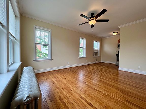 2nd image of 4245 W Pine Blvd APT 302