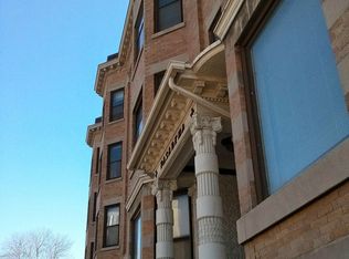 803-811 E State St #24, Milwaukee, WI 53202