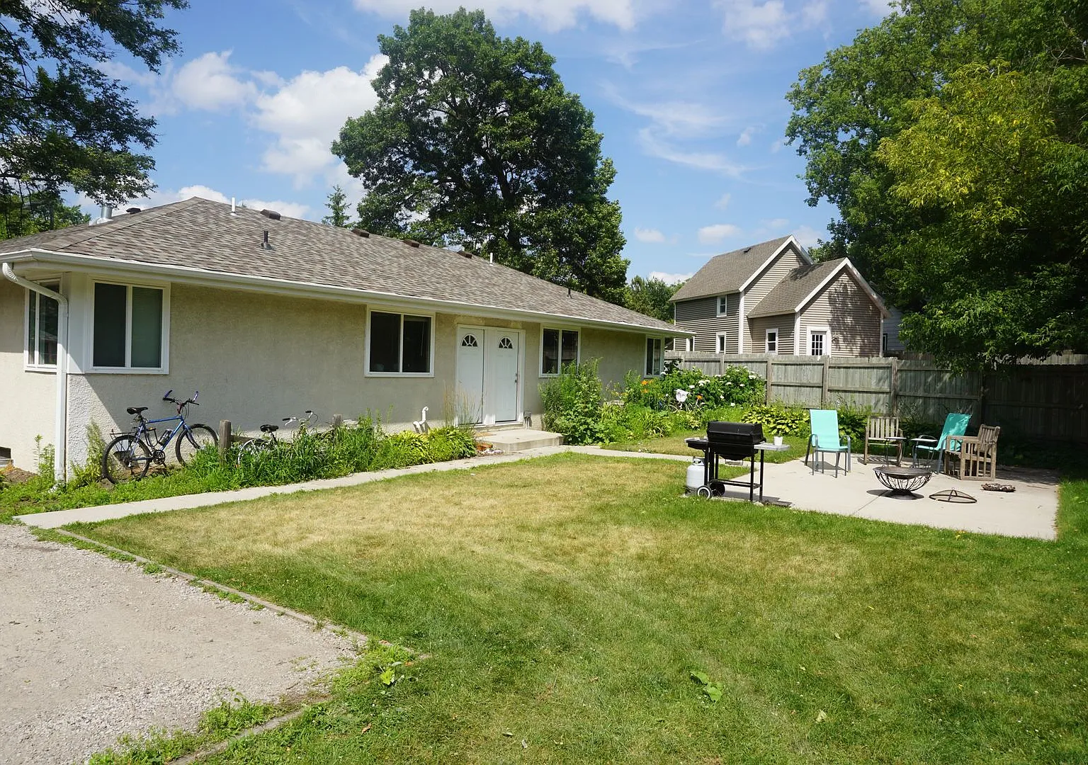2312 Como Ave SE — Photo 3