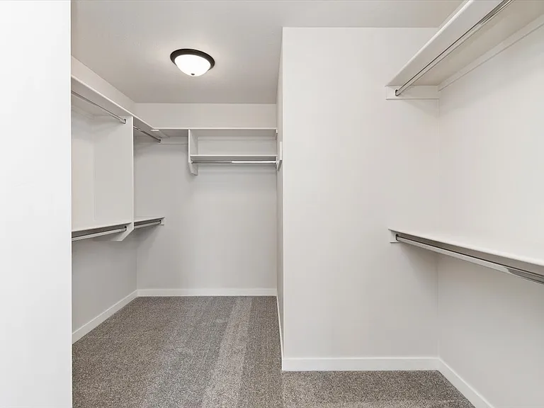 1761 E Hadler St — Photo 23