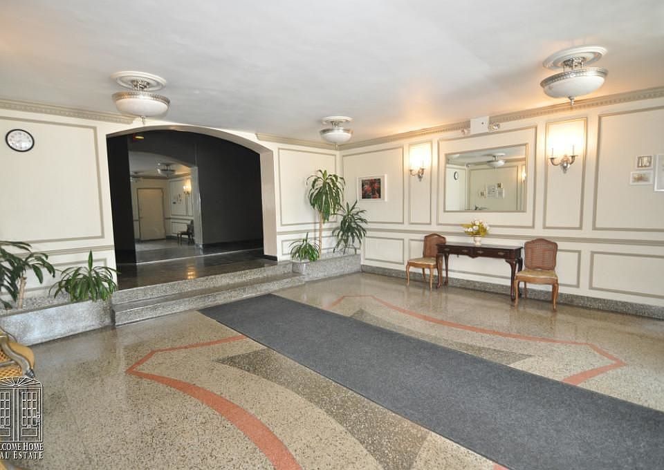 1st image of 4821 40th St APT 5