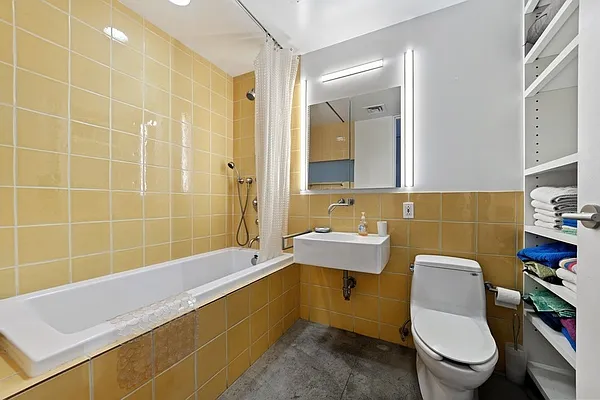 Rented by Compass | media 15