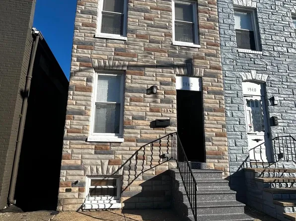 1942 McHenry St, Baltimore, MD 21223