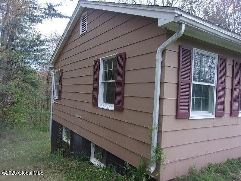 3rd image of 651 Snyders Corners Road