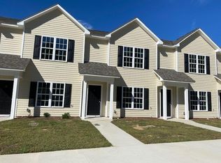 1229 H10 Cross Creek Cir, Greenville, NC 27834